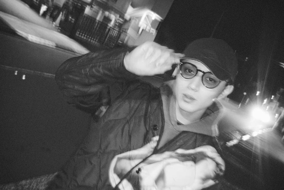 「コメント欄が皆さん悲鳴あげててかわいいね〜永瀬廉恐るべし」永瀬廉が最新ショット披露