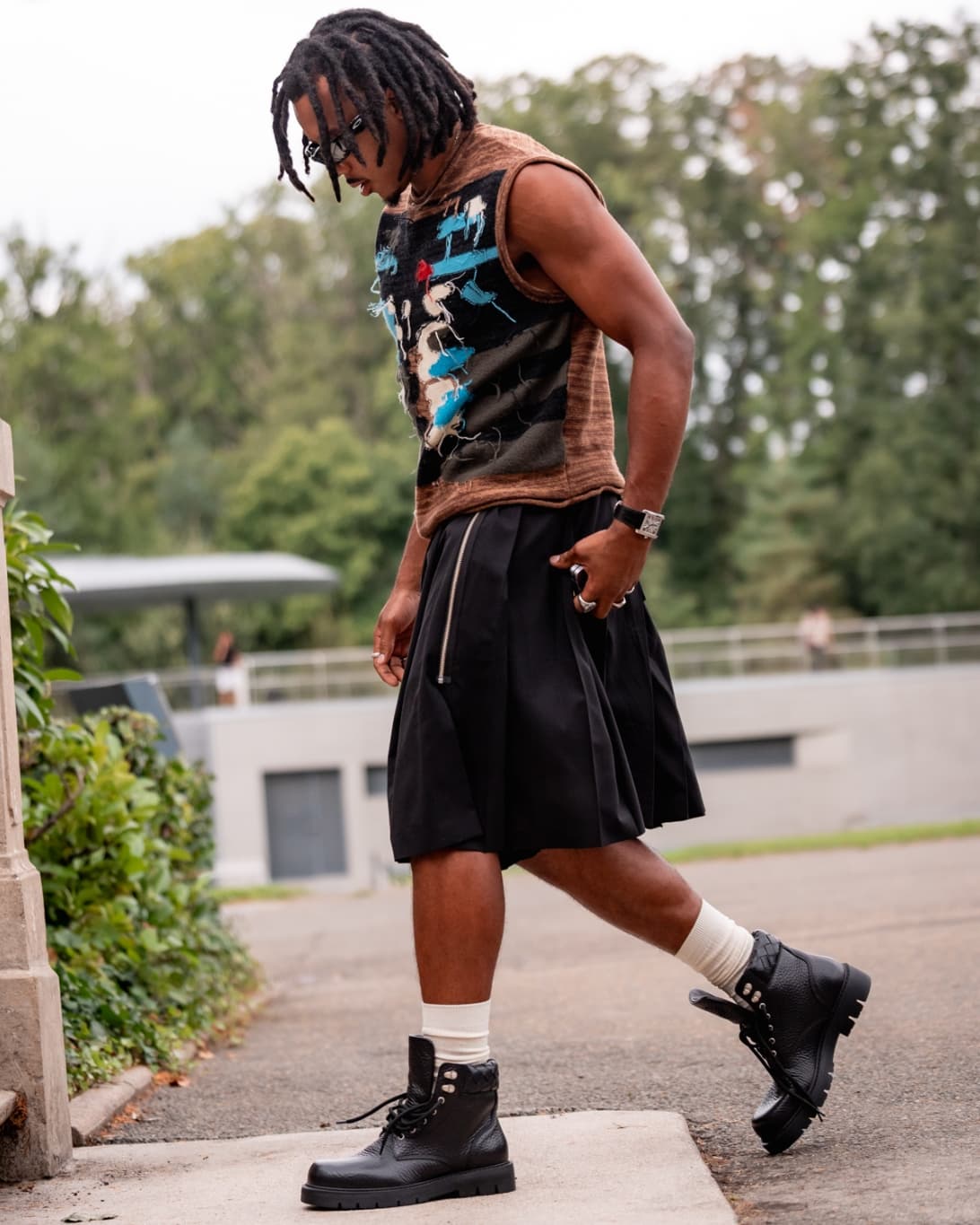 「もはやパリコレモデル」フランス代表DFのファションが唯一無二すぎると話題に