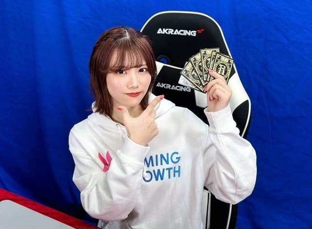 「火力こそ正義！」女性声優が”脳筋”プレイでゲームを楽しむ