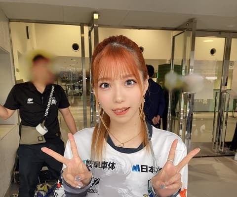 「存分に晴れ女パワー発揮しました」アニソン歌手・亜咲花がFC岐阜戦のハーフタイムショーに出演！