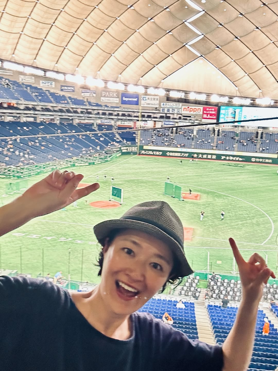 「7回裏からのWOW！」女優・しゅはまはるみ、東京ドームでの野球観戦に大興奮！