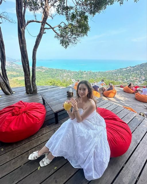 レースクイーン太田麻美、タイの絶景カフェで笑顔でパシャリ！美しい肩＆デコルテあらわなドレス姿が美しすぎる！