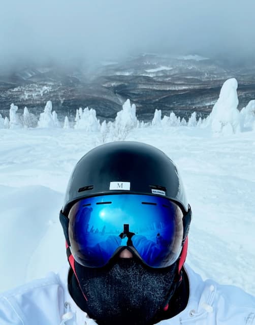 「八甲田山で滑って来ましたーー！」チョコプラ長田がウィンタースポーツを満喫！