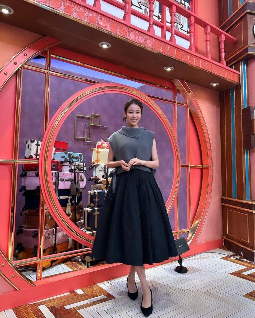 「モデルさん？」TBS・良原安美、サンジャポ衣装の着こなしが素敵すぎると話題！