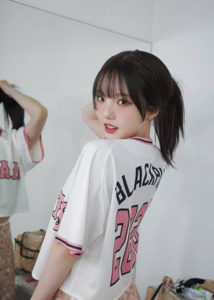 「アイドルすぎる」本田真凜、背番号入りトップス姿が話題