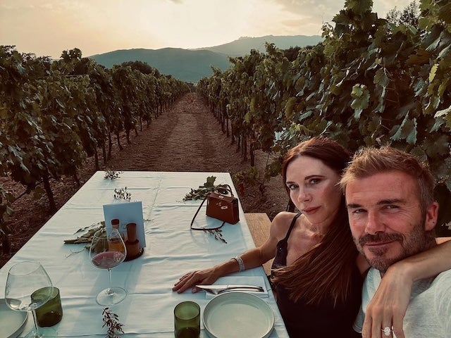 「美男美女すぎる」ベッカムが美人妻との幸せショットを公開