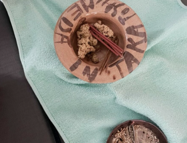 市川團十郎、朝のお灸習慣を紹介！「気の流れが分かるし、元気になる」