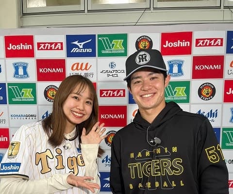 「めっちゃいい！」猛虎キャンプリポート出演のNMB48メンバーと阪神・中野の2ショットに反響