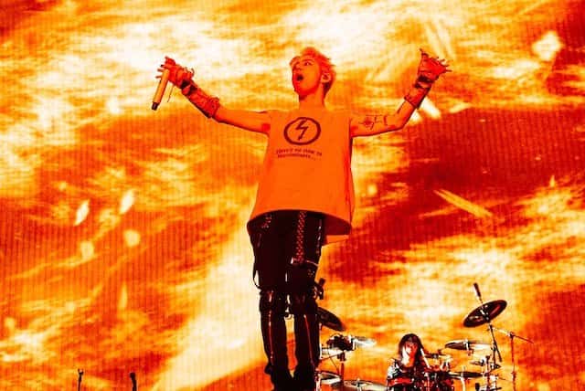 「ありがとう韓国！👍🇰🇷」ワンオクTakaが臨場感あふれる韓国公演ショットを公開🔥