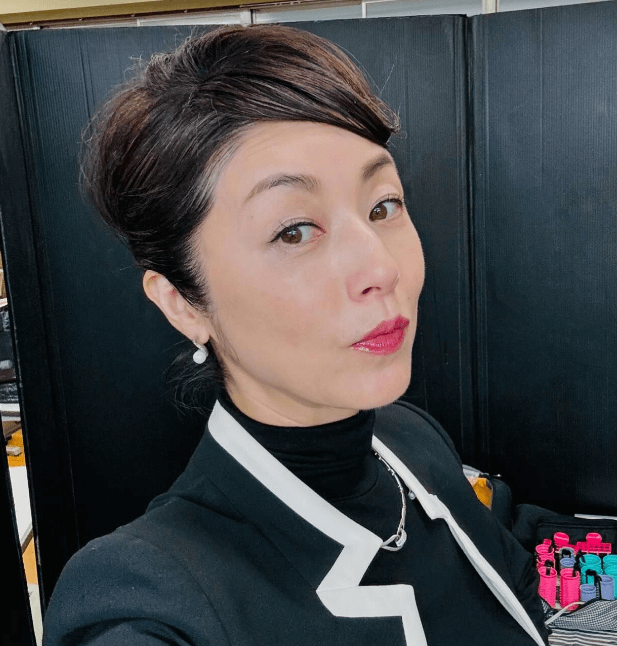 高岡早紀「当たった方には…何しましょ。」、美魔女オーラ全開の最新投稿＆ショットに歓喜とざわめきが発生