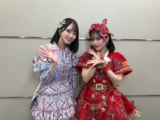 「こんなに幸せでいいのかな」FRUITS ZIPPER・月足天音が大好きなアイドルとの2ショットを披露！