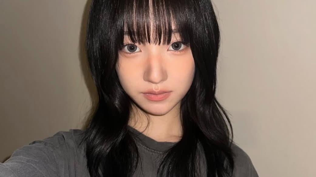 UNISパン・ユナの魅力炸裂！魅惑の自撮り画像4連発