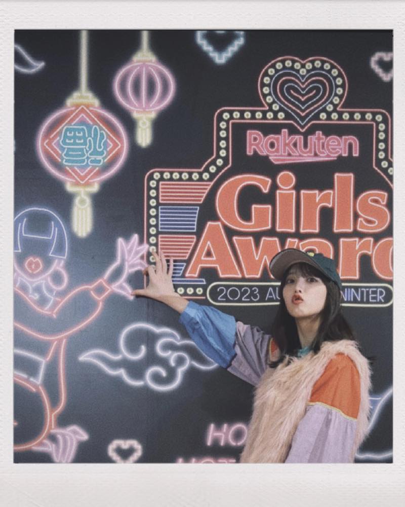 与田祐希がカラフル秋服コーデ公開🍠