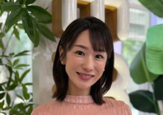 テレ朝アナウンサー・堂真理子、日傘が欠かせない一日に「今日もお疲れ様でした」