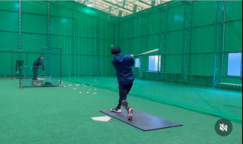 阪神・森下翔太　華麗な左打ちを披露！「右で褒められたことないような褒められ方しちゃいました」