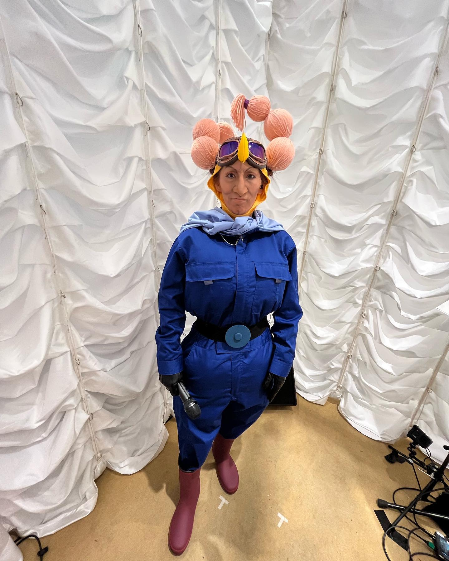 吉田沙保里が衝撃の1枚を公開⁉️リアルすぎるコスプレショットが話題に📸