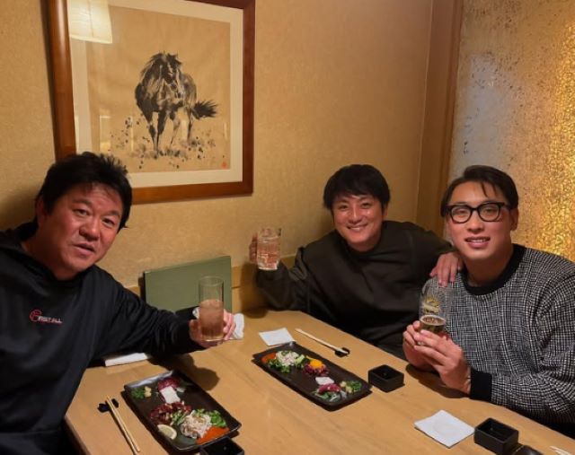 広い交友関係に注目！上地雄輔が人と人を繋げる