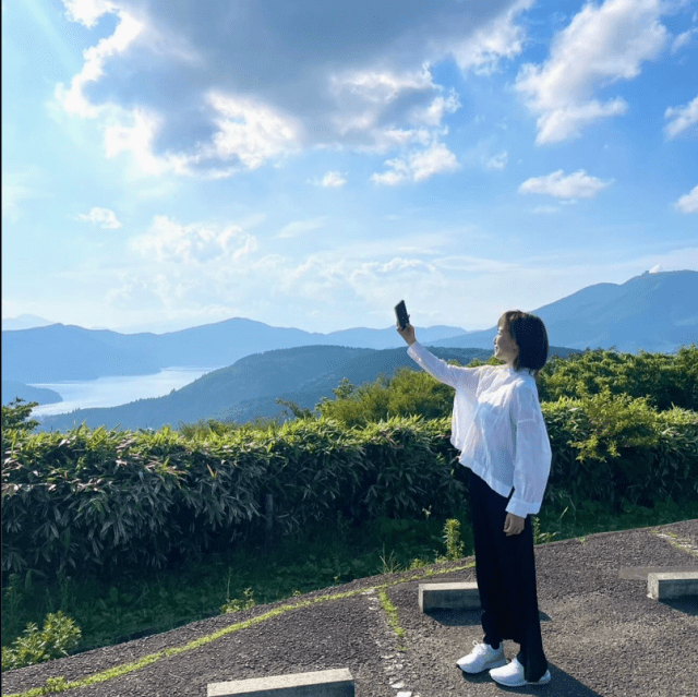 「箱根ドライブ」でリフレッシュの高島礼子の投稿が話題！