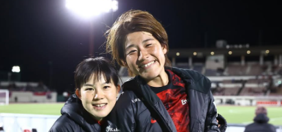 なでしこ、高橋はながキャプテンへの感謝を投稿！ファンも勝利の喜びで熱気！！