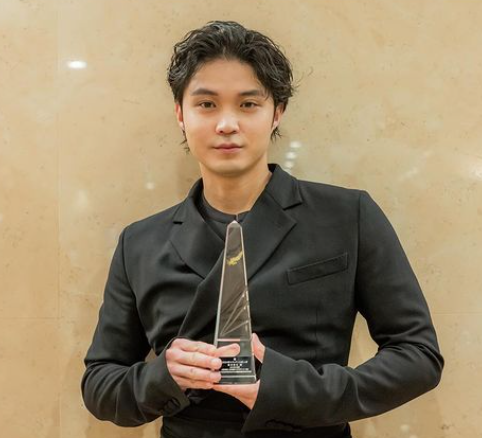 磯村勇斗が「2024年 エランドール賞」受賞✨ファンから祝福コメント続々💭