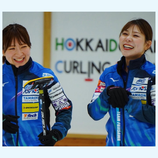 ロコ・ソラーレ 吉田夕梨花＆姉・吉田知那美、素敵すぎるスマイルツーショット投稿にファン歓喜！