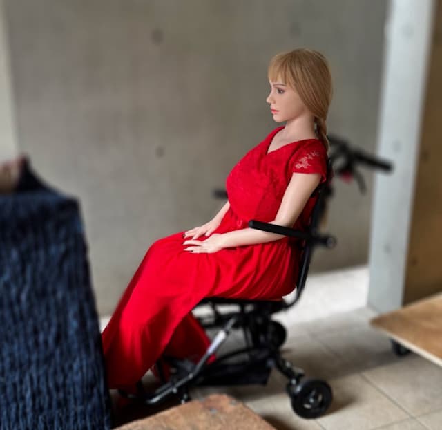 マユリカ中谷が引っ越し報告　“さゆり”も一緒に新居へ