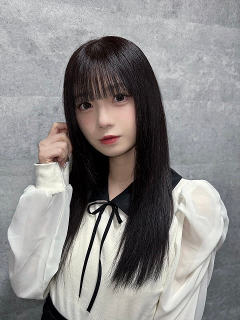 「儚い美しさが…」≠ME 菅波美玲のイメチェン黒髪ショットにファンから絶賛の嵐！