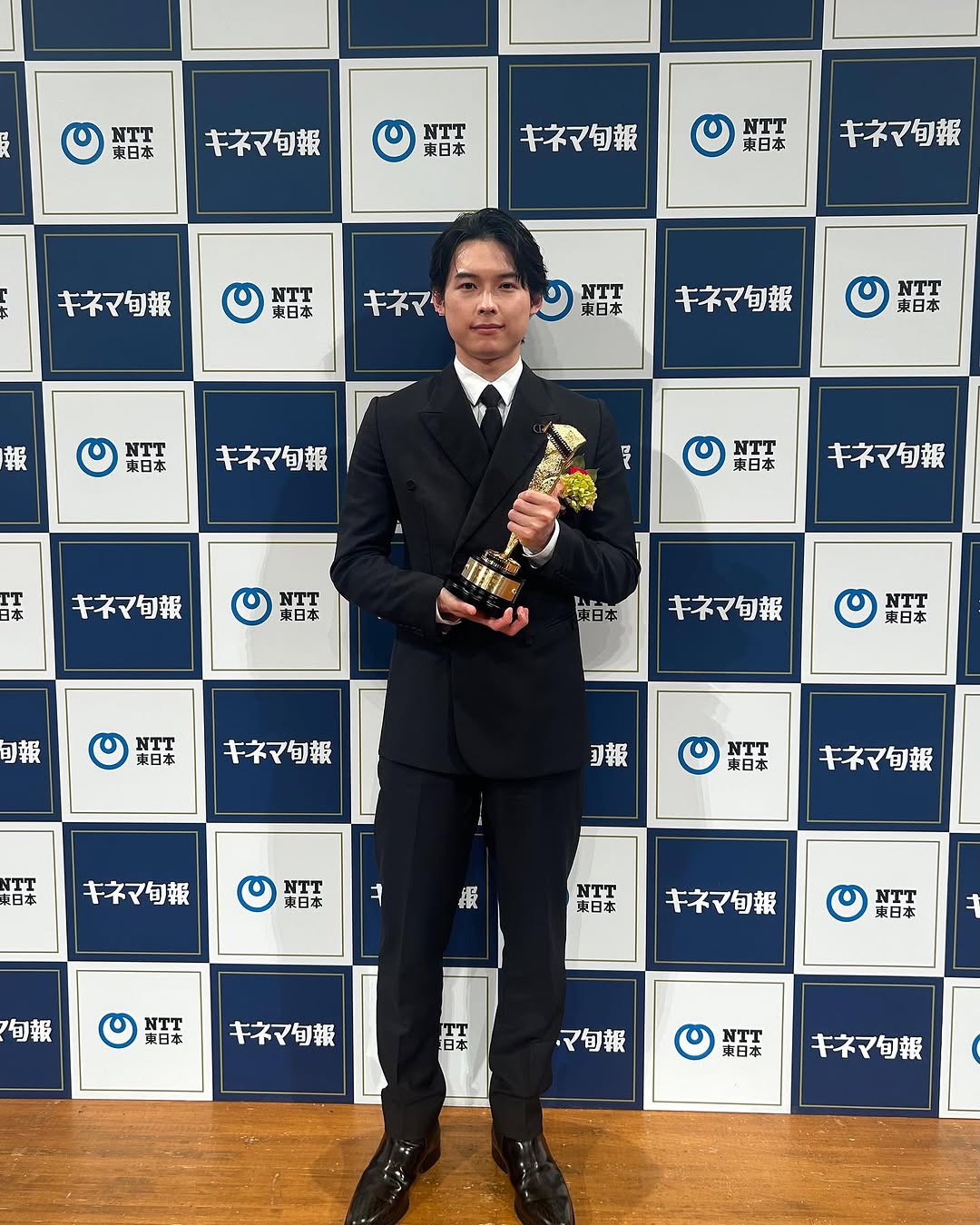 SixTONES・松村北斗 自身初の主演男優賞受賞を報告