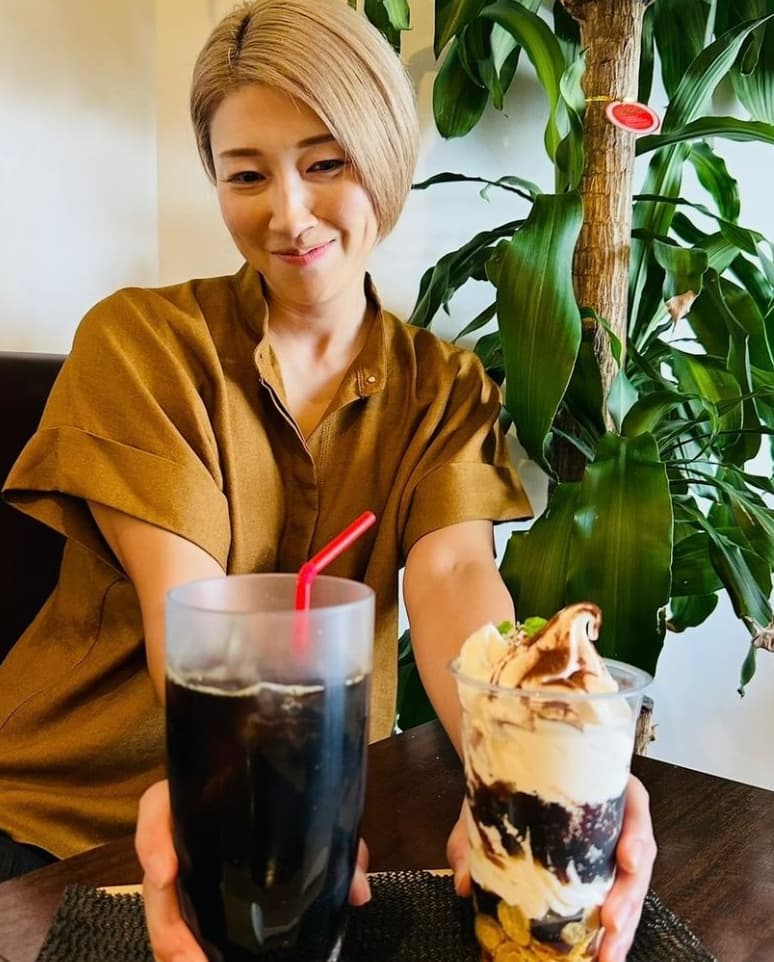 狩野舞子　究極の3択？！どれを選んだでしょう😄