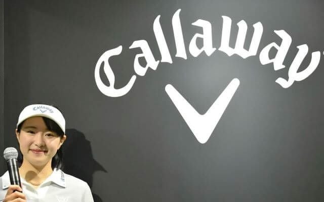 三浦桃香、ジャパンゴルフフェアで輝く笑顔！圧巻のスイングも披露！