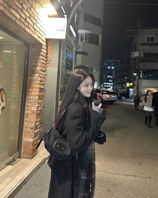 韓国アイドルfromis_9のソヨンが”冬らしい”日常ショットをアップ!