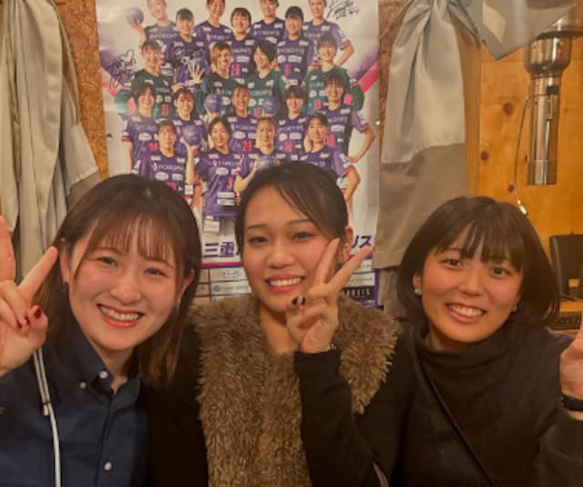 美女ハンドボール選手・千葉夏希　三重の美女アスリート達と焼き肉会！