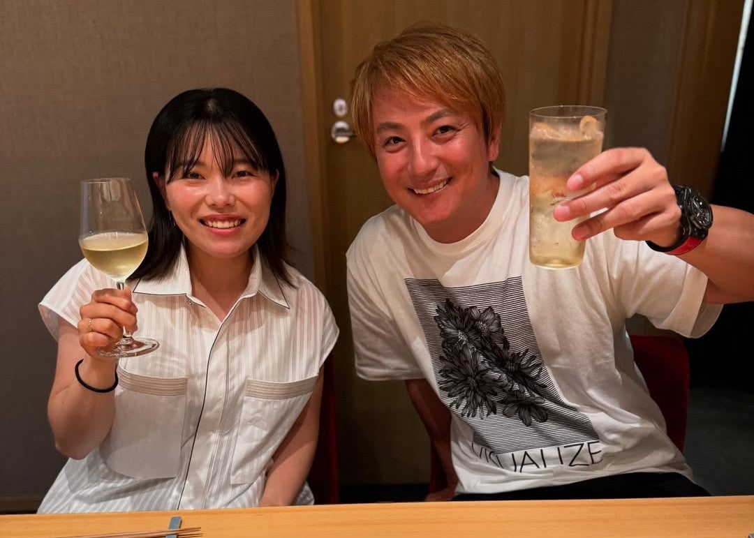 上地雄輔が祝福「おかえり、おめでと」プロゴルファー・勝みなみの活躍たたえる