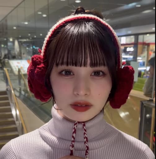 「ほんと赤ちゃんでかわいい」CANDY TUNE・立花琴未、真っ赤な耳当てを着用した可愛すぎる動画をアップ