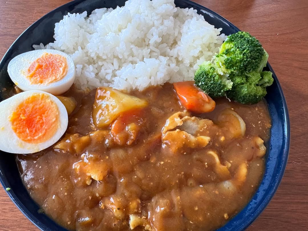 「二日酔いでカレー？若すぎる！」俳優・小沢仁志、二日酔いでもカレーの後は〇〇へ！