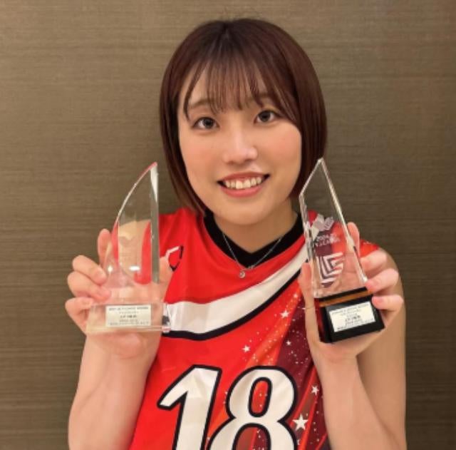 女子バレー・上沢沙織、トップブロッカー＆ベスト6初受賞の軌跡