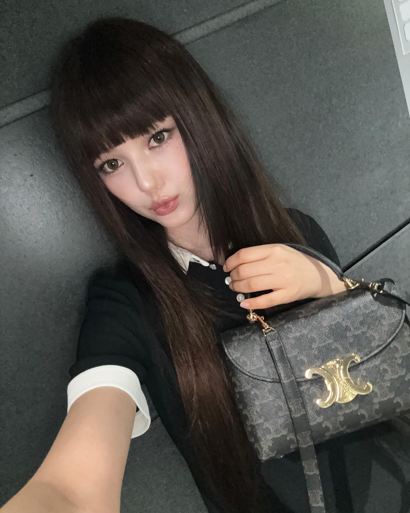 デビュー2周年を迎えたNewJeansのあのメンバーが最新ショットを公開！