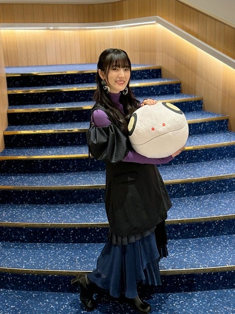 『ジークアクス』ニャアン役の声優が”ガンダムの日”にニャアンカラー衣装を着たショットを公開！ファン「とても似合っています」