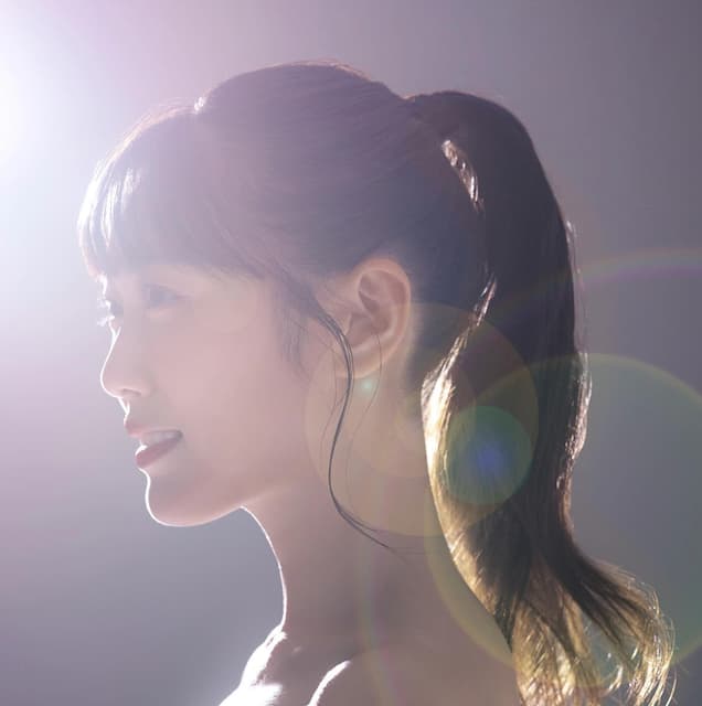 高城れに、新曲ジャケットを公開！ファンからは「最高のジャケじゃん…」の声