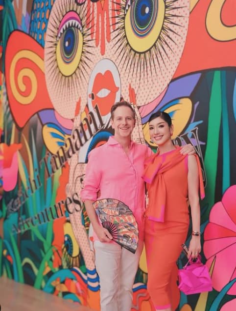 立秋の美術館デート：ピンクコーデで楽しむ田名網敬一の世界