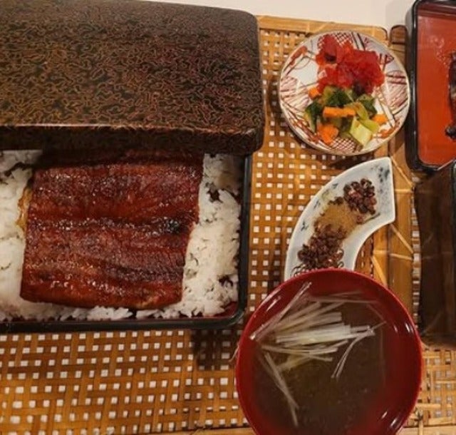 桃井かおりが異国の地で鰻を食べたい衝動に駆られる！