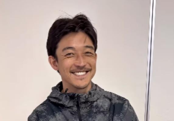 サッカー元日本代表・西大伍、サッカーファン必見のクイズ投稿「コメントで教えてね！」