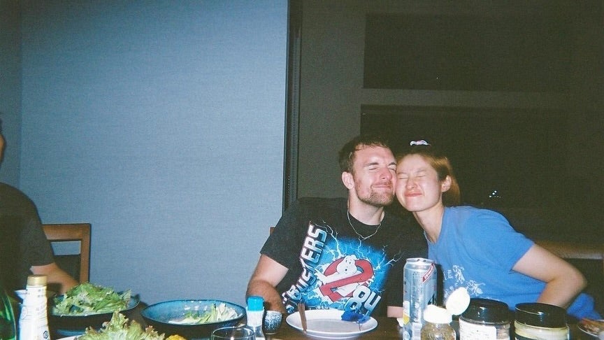 「この写真めっちゃすき」アルバルク東京・ザック、ラブラブ顔寄せ2ショットにファン歓喜！