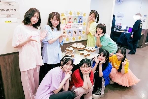 CUTIESTREET ワンマン完売おめでとうケーキを貰ったメンバーの反応が可愛すぎる！！