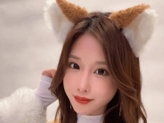 「うむ。可愛い。」人気ラウンドガール、NEWコスの”もふもふショット＆ムービー”にファン・ノックアウト！「新衣装めっちゃ似合ってる」