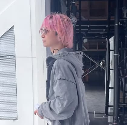 「最高のステージをありがとう！」SnowMan・佐久間大介、日産スタジアムでのリハーサルの様子を大公開！