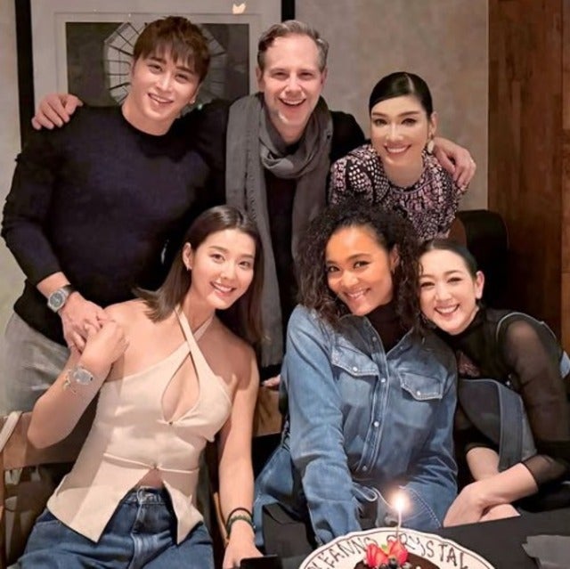 アンミカがクリスタル・ケイのお誕生日会をみんなで開催したことを報告！