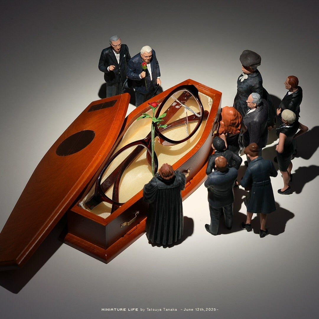 田中達也、新作ミニチュアを公開　「まさに心にヒビく作品」と話題に