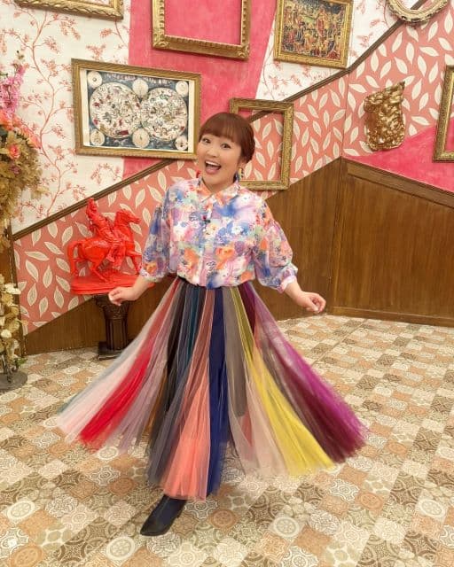 「妖精みたいでかわいい」柳原可奈子、カラフルなチュールの衣装で朝から”やっちまった”ことを明かす！