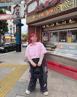 「可愛すぎて頭抱える…」超人気YouTuber  あまりの可愛さにファン悶絶！？